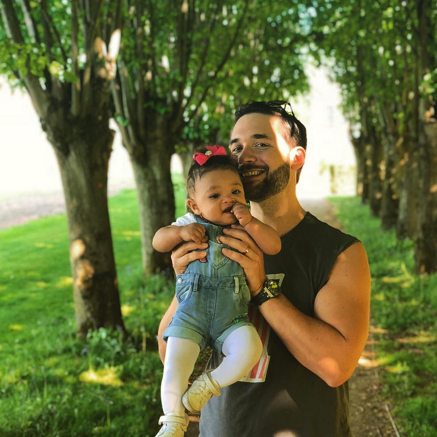 17 Photos Of Celebrity Dads Doting On Their Adorable Babies That Will Make You Melt
